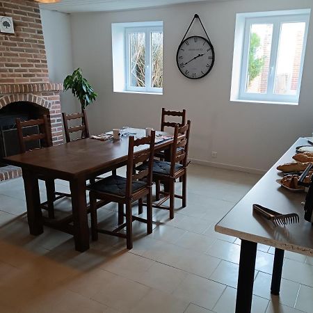 A L'Ombre Des Bois, Chambre Double Confort Neung-sur-Beuvron Εξωτερικό φωτογραφία